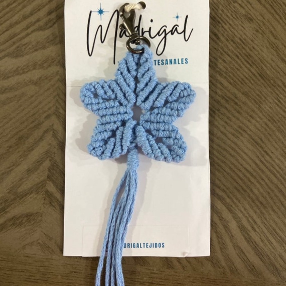 Macrame keychain